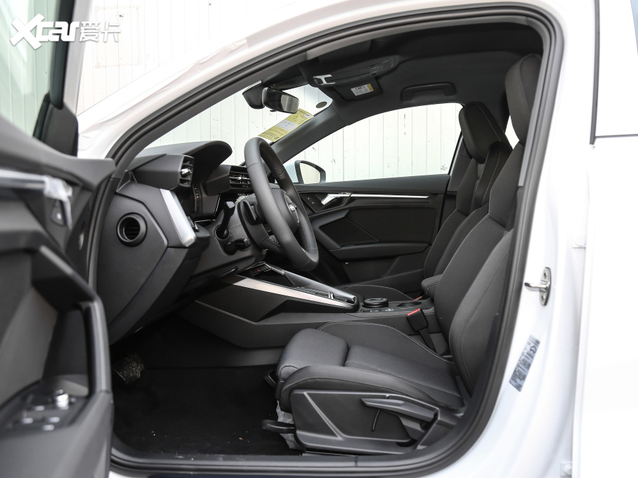 2021?yun)WA3 Sportback 35 TFSI M(jn)ȡ