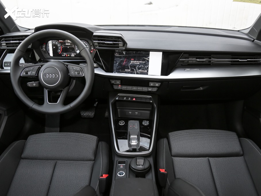 2021WA3 Sportback 35 TFSI Mȡ