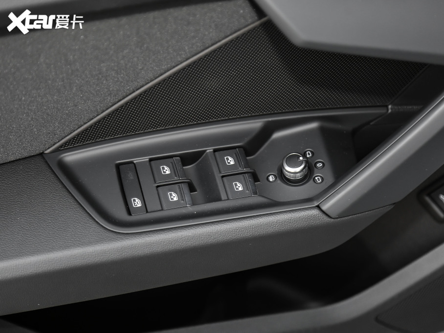 2021WA3 Sportback 35 TFSI Mȡ