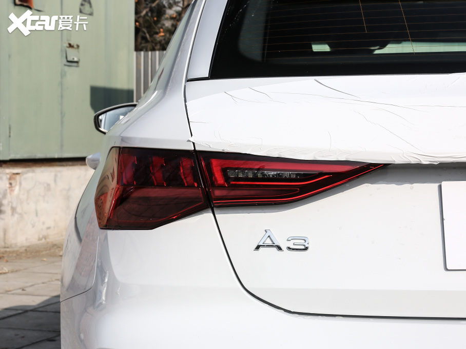 2021WA3 Sportback 35 TFSI Mȡ\