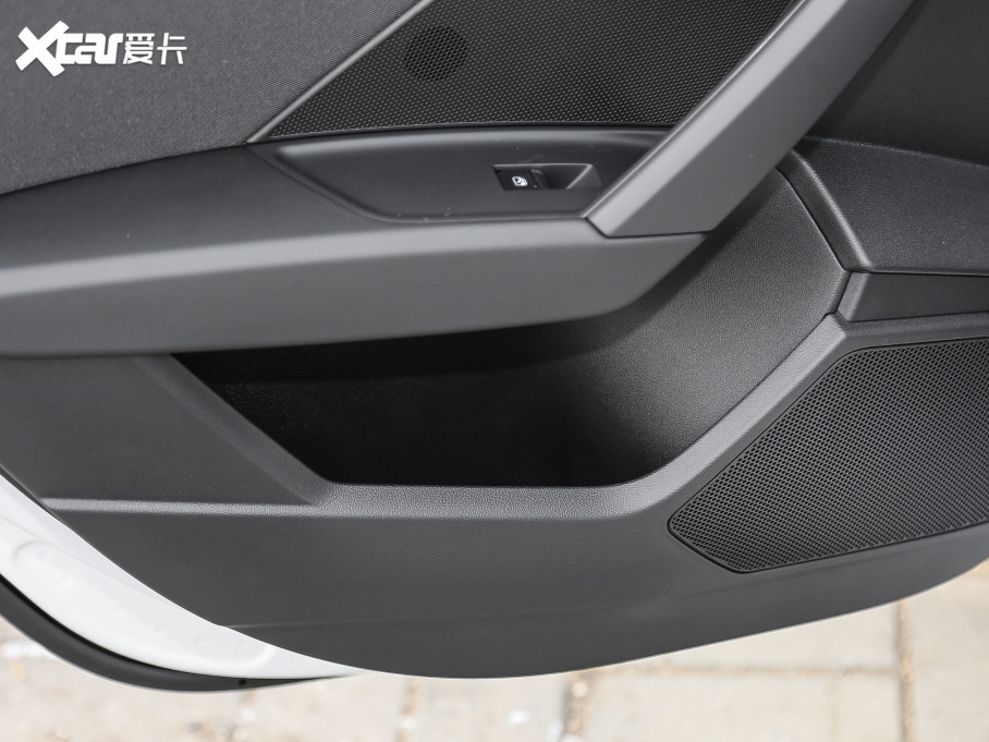 2021WA3 Sportback 35 TFSI M(jn)ȡ\