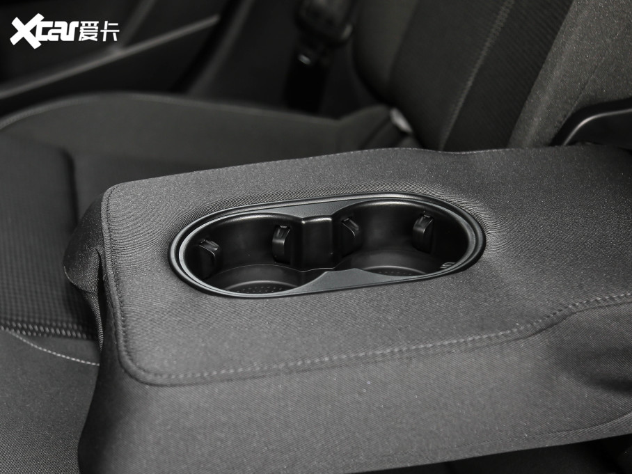 2021WA3 Sportback 35 TFSI Mȡ\