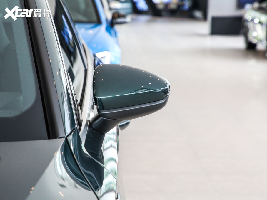 2021WA3 Sportback 35 TFSI Mȡ\