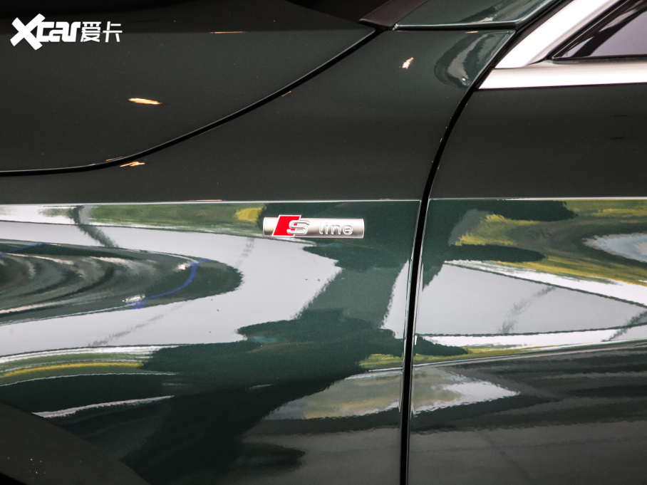 2021WA3 Sportback 35 TFSI Mȡ\