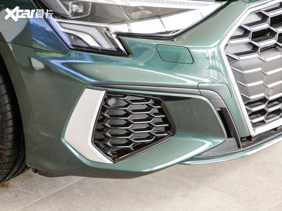 2021WA3 Sportback 35 TFSI Mȡ\