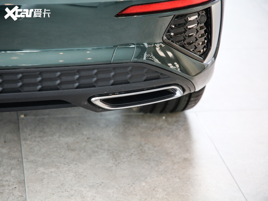 2021WA3 Sportback 35 TFSI Mȡ\