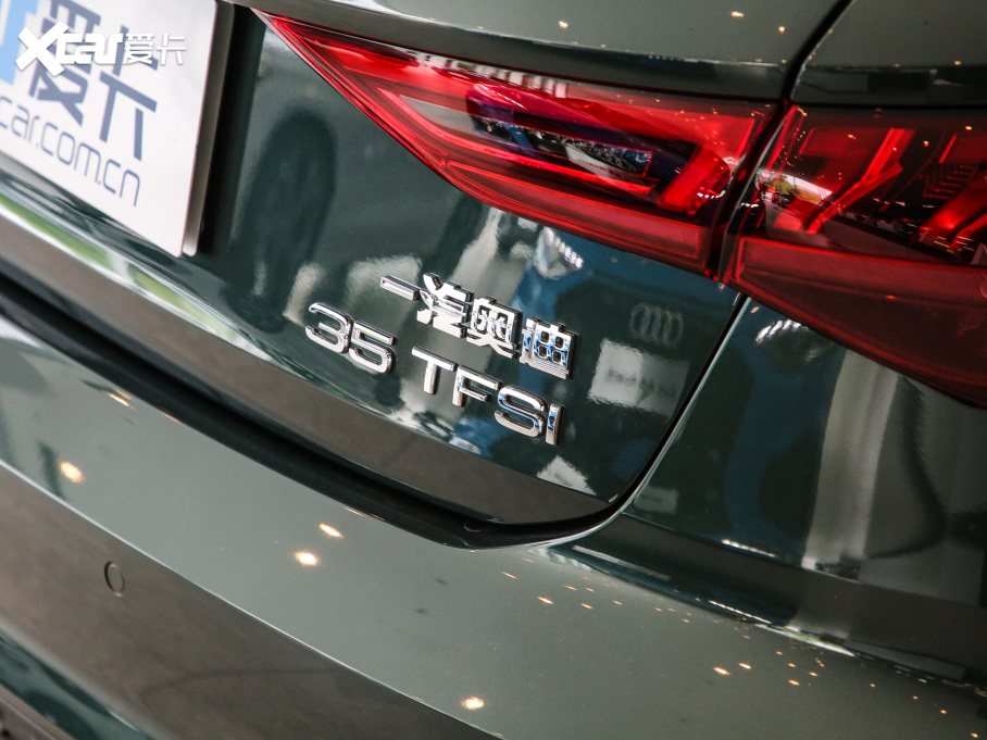 2021WA3 Sportback 35 TFSI Mȡ\