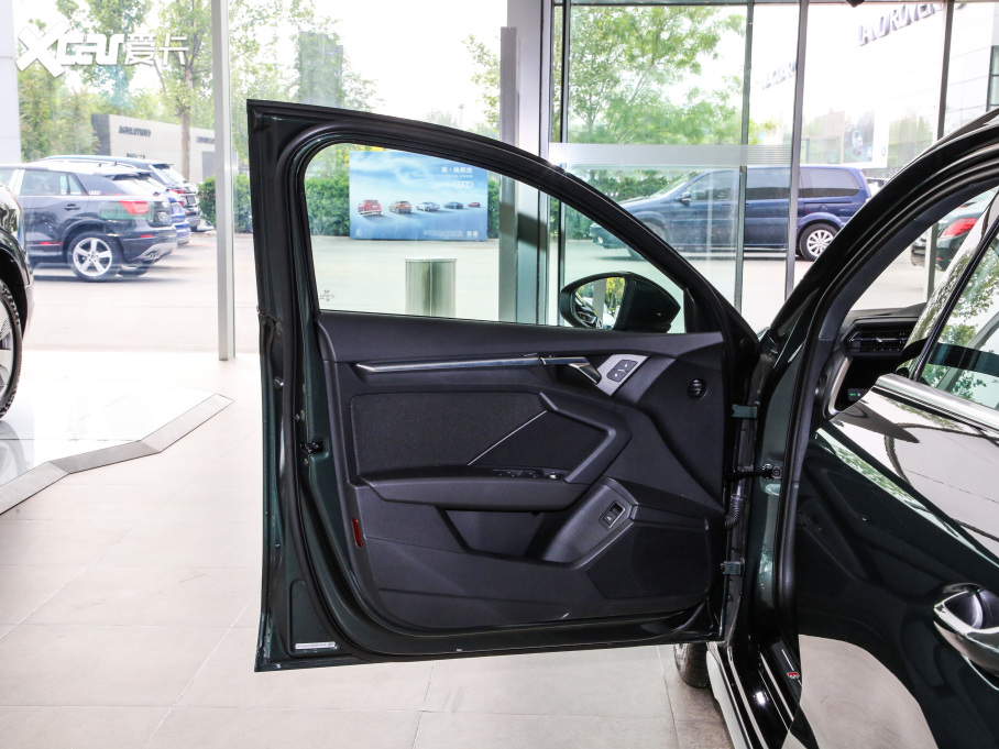 2021��W��A3 Sportback 35 TFSI �Mȡ�\����