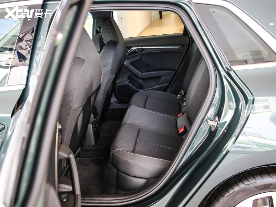 2021?yun)WA3 Sportback 35 TFSI M(jn)ȡ\(yn)(dng)