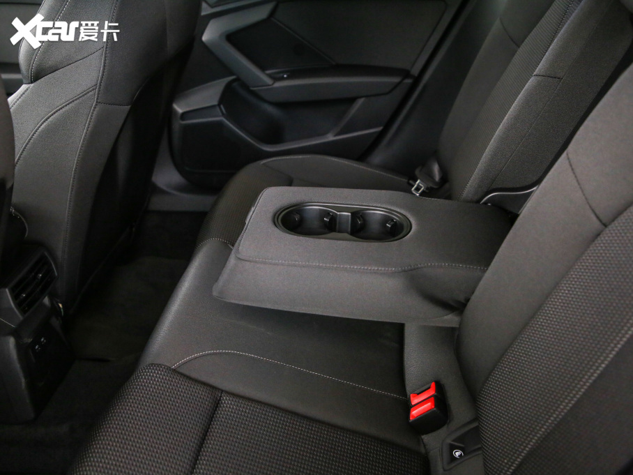 2021WA3 Sportback 35 TFSI Mȡ\