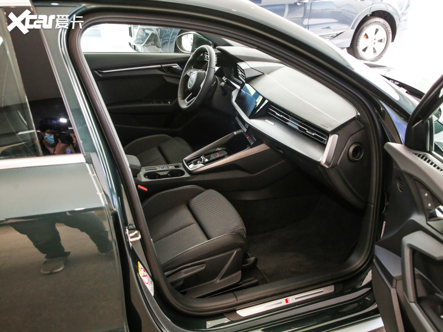 2021��W��A3 Sportback 35 TFSI �Mȡ�\����