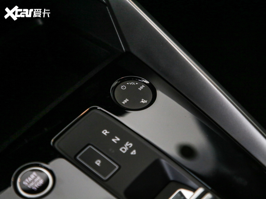 2021WA3 Sportback 35 TFSI Mȡ\