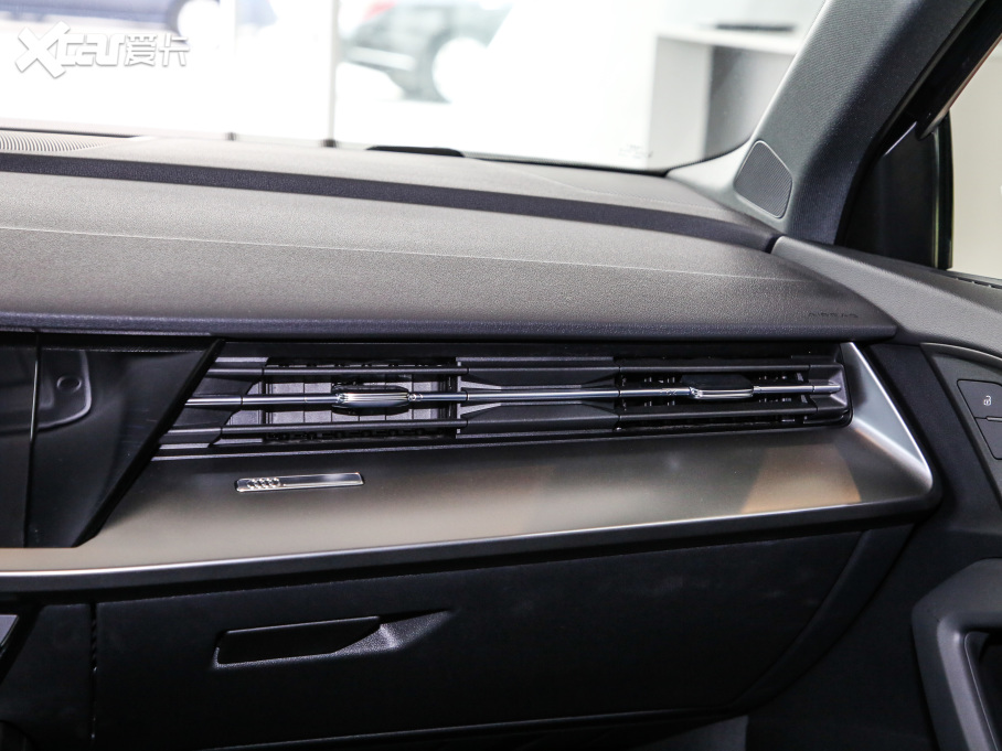 2021WA3 Sportback 35 TFSI Mȡ\