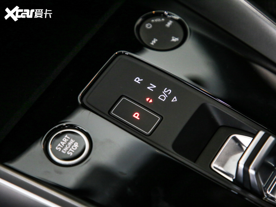 2021WA3 Sportback 35 TFSI Mȡ\