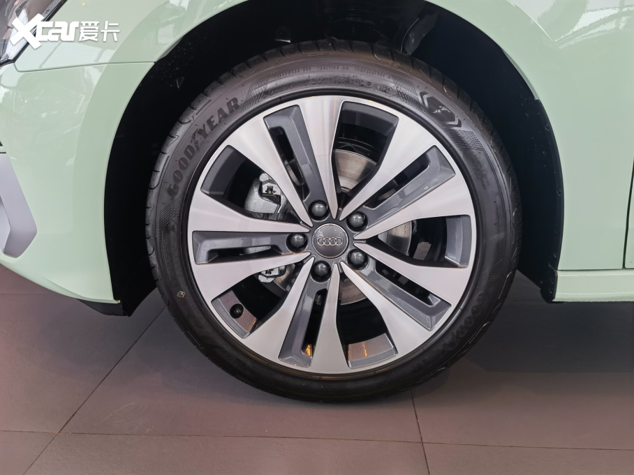 2021WA3 Sportback 35 TFSI Mȡ