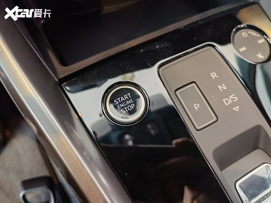 2021��?yu��n)W��A3 Sportback 35 TFSI �M(j��n)ȡ������