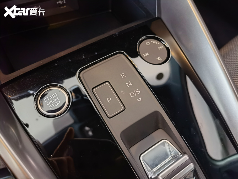 2021WA3 Sportback 35 TFSI Mȡ