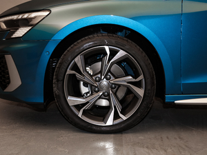 2021Sportback 35 TFSI r\ ݆Ȧ