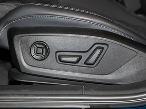 2021Sportback 35 TFSI r\ {{