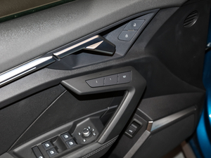 2021Sportback 35 TFSI r\ g