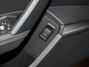 2021Sportback 35 TFSI r\ п؅^