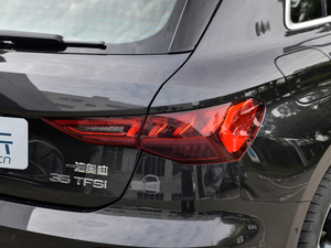 2021Sportback 35 TFSI A\(yn)(dng) (x)(ji)^