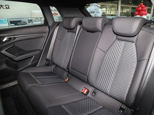 2021Sportback 35 TFSI r g