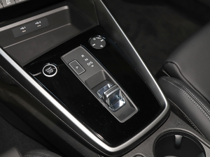 2021Sportback 35 TFSI r QU