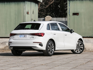 2021Sportback 35 TFSI Mȡ w^