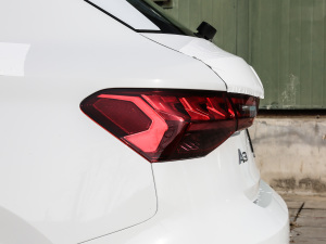 2021Sportback 35 TFSI Mȡ ^