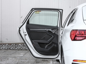 2021Sportback 35 TFSI Mȡ ܇T