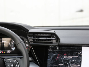 2021Sportback 35 TFSI Mȡ {L