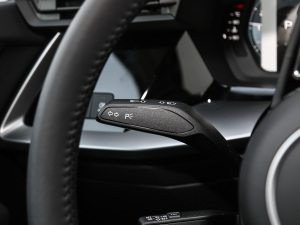 2021Sportback 35 TFSI Mȡ п؅^