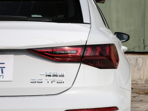 2021Sportback 35 TFSI Mȡ\ β