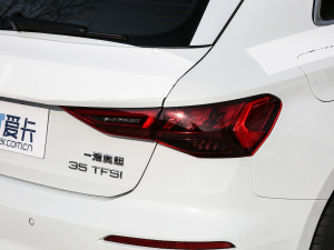 2021Sportback 35 TFSI Mȡ\ ^