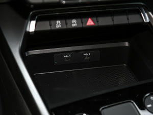 2021Sportback 35 TFSI Mȡ\ g