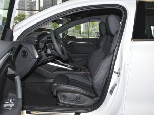 2021Sportback 35 TFSI A ǰſg