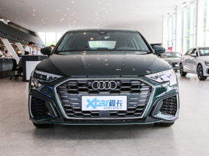 2021Sportback 35 TFSI Mȡ\ ǰ