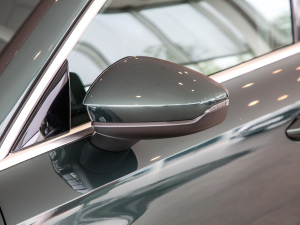 2021Sportback 35 TFSI M(jn)ȡ\(yn)(dng) (x)(ji)^