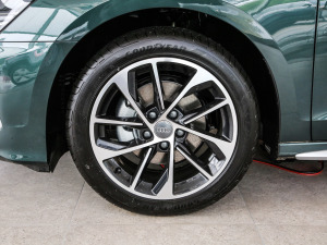 2021Sportback 35 TFSI Mȡ\ ݆Ȧ