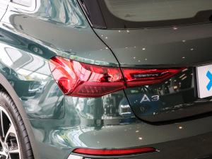 2021Sportback 35 TFSI Mȡ\ ^