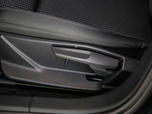 2021Sportback 35 TFSI Mȡ\ {{