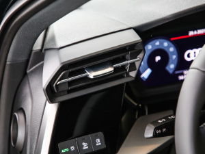 2021Sportback 35 TFSI Mȡ\ п؅^