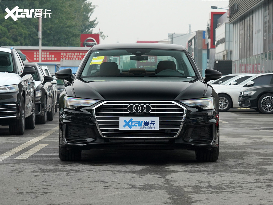 2021款奥迪a6l45 tfsi 臻选动感型