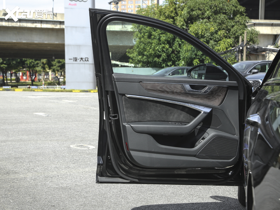 2021?yun)WA6L 45 TFSI quattro