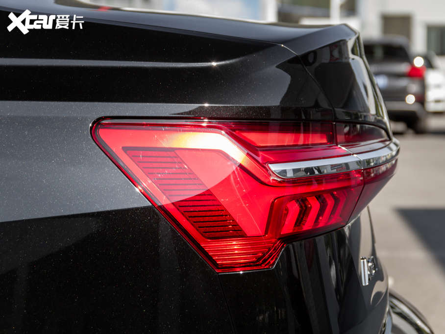 2021WA6L 45 TFSI quattroxӸ