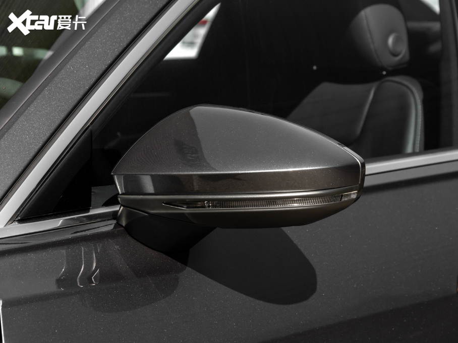 2021WA6L 40 TFSI AӸ