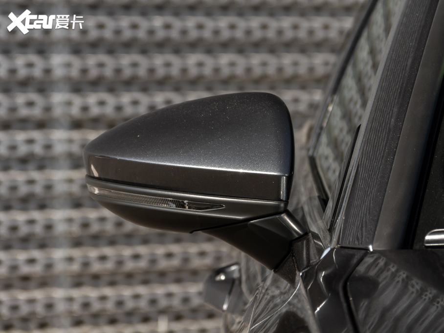 2021WA6L 40 TFSI AӸ