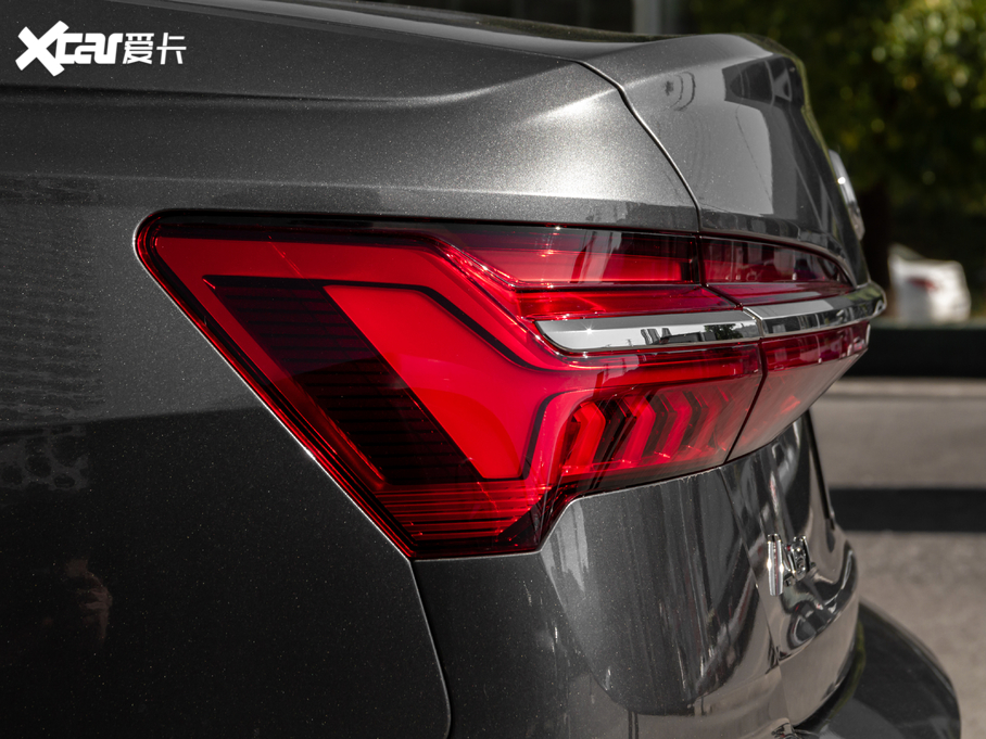 2021WA6L 40 TFSI AӸ