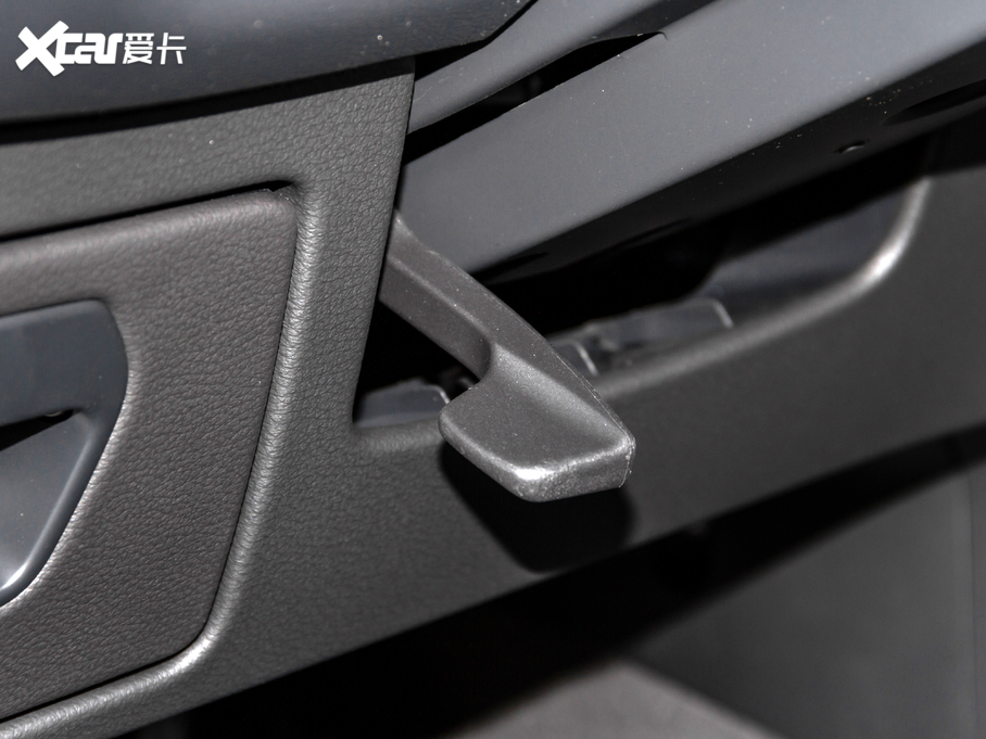 2021WA6L 40 TFSI AӸ